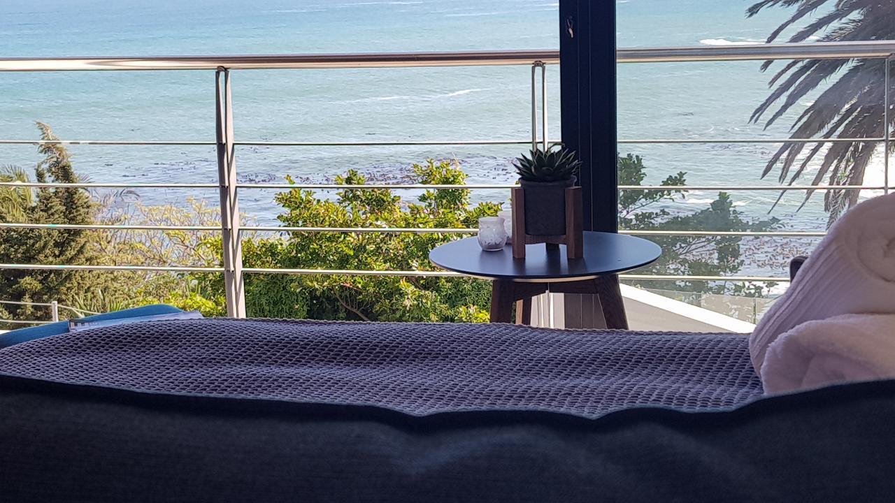 Beta Beach Guest House ケープタウン エクステリア 写真